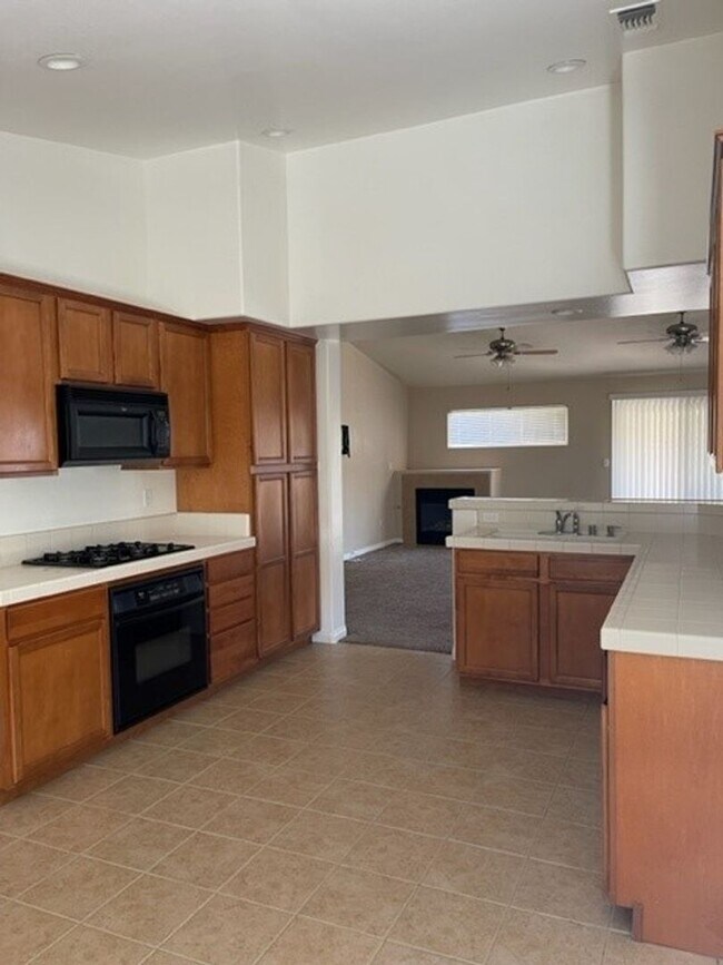 Building Photo - 104 Cedmont Dr