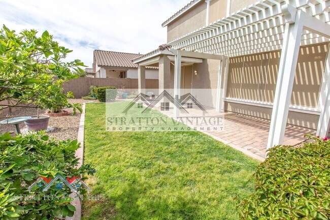 Building Photo - 21139 E Cherrywood Dr