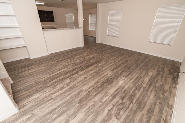 Building Photo - 10203 Piave Drive