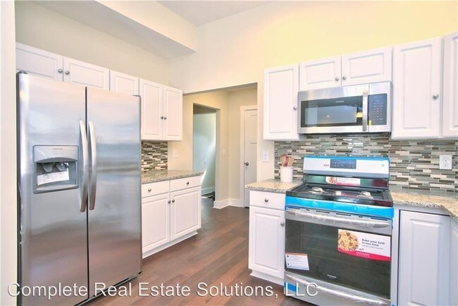 Building Photo - 3 br, 2.5 bath House - 1025 Dawson St.