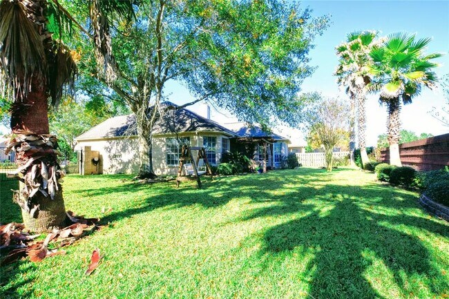 Building Photo - 4215 Sand Terrace Dr