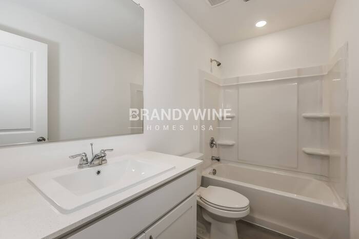 Building Photo - 224 Bable Run Dr