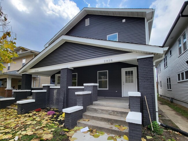 Building Photo - 2828 N Park Ave