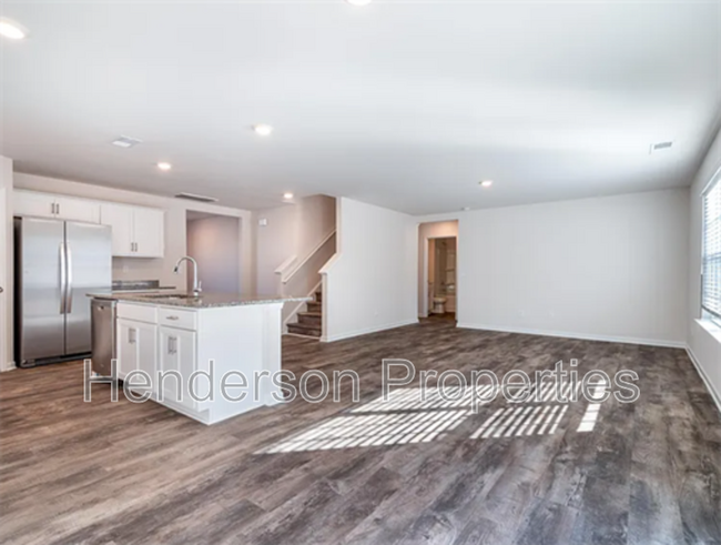 Building Photo - 2844 Sherrills Strm Dr
