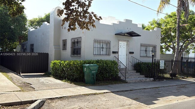 Building Photo - 8057 NE 1st Ave