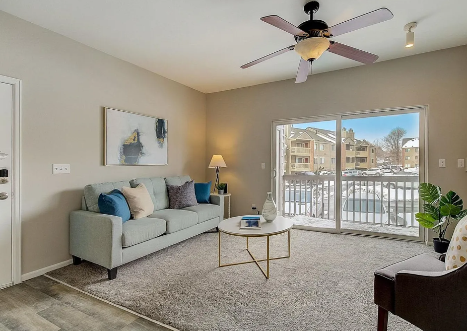Great family room with light & gas fireplace - 10784 W 63rd Pl