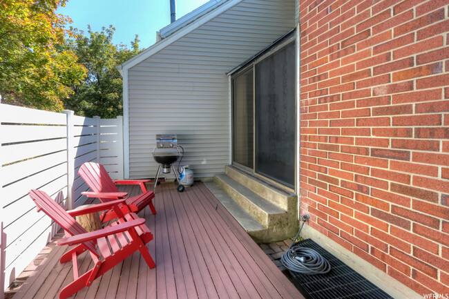 Building Photo - 6980 S Essex Court Cir