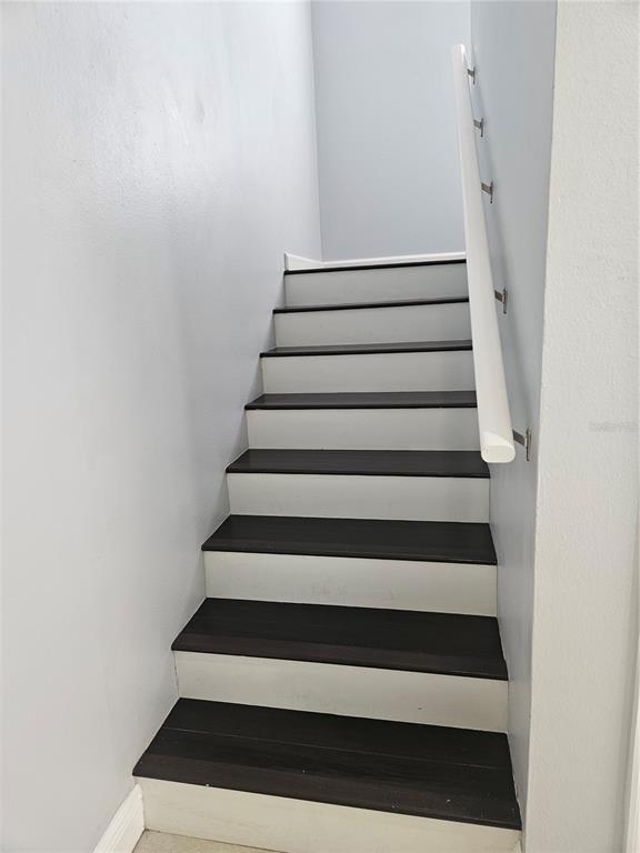 Building Photo - 2321 Water View Loop