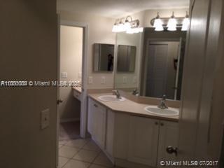 Building Photo - 11019 Legacy Ln