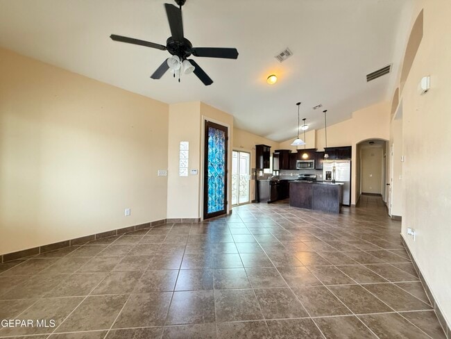 Building Photo - 13136 Freshford