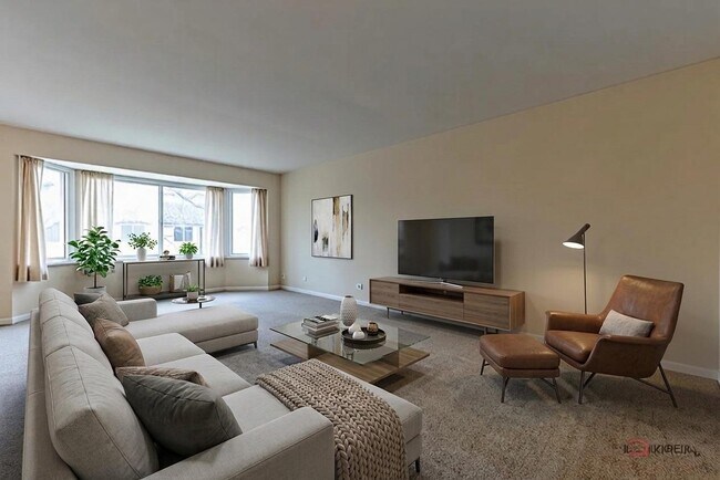 Building Photo - 3004 Roberts Dr