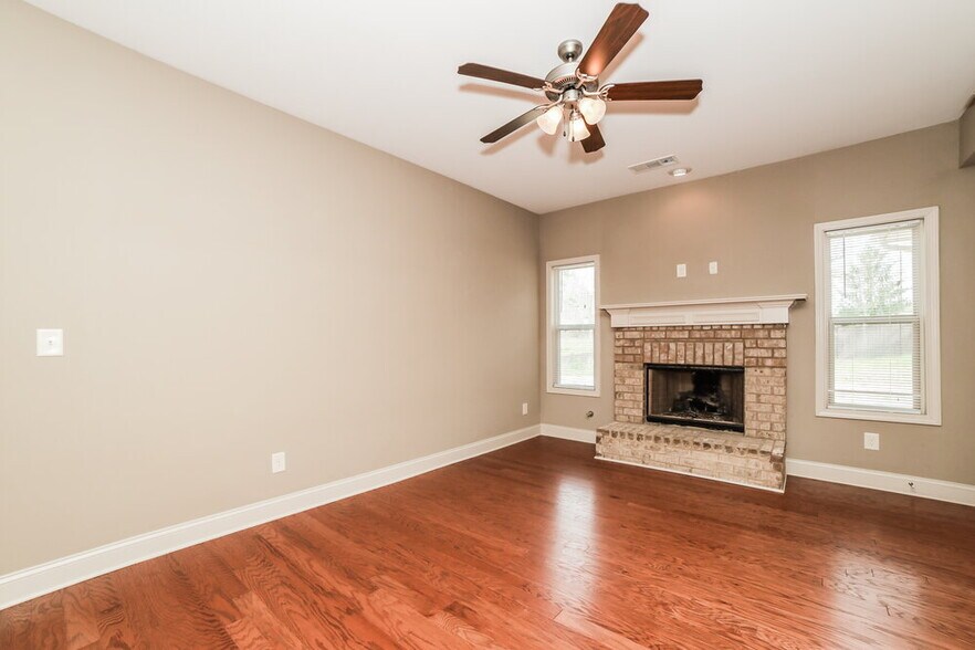 Building Photo - 4150 Hamilton Cove Ct