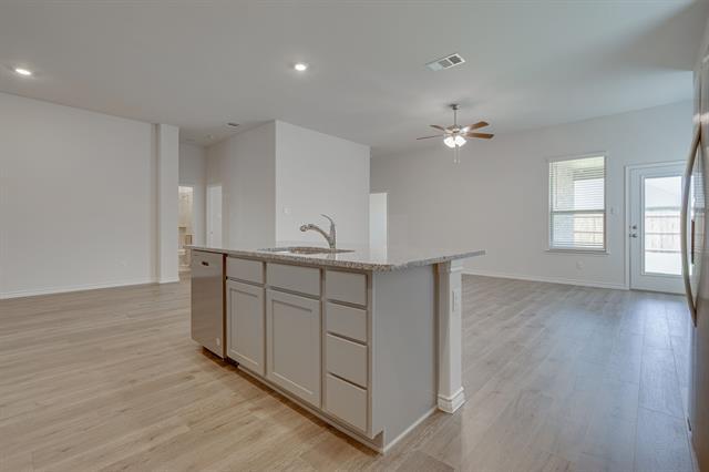 Building Photo - 2931 Shetland Dr