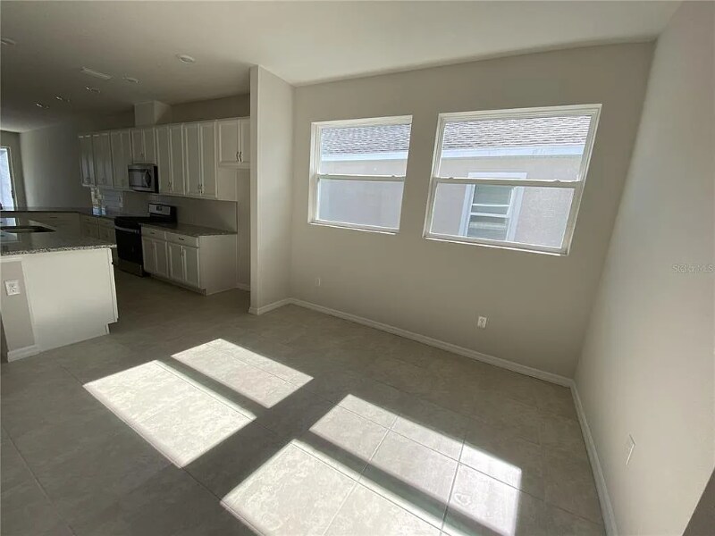 Building Photo - 5659 Del Coronado Dr