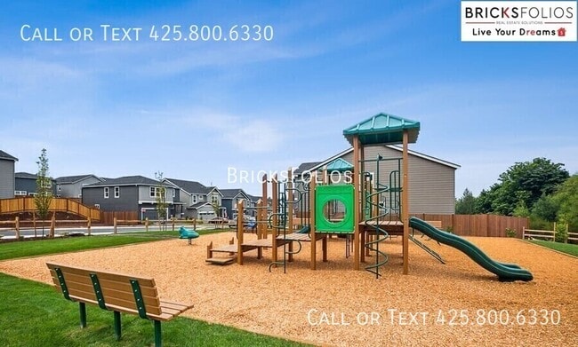 Building Photo - 1340 SW Pendleton Way