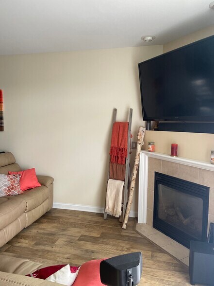 Building Photo - 6069 S Dune Harbor Dr
