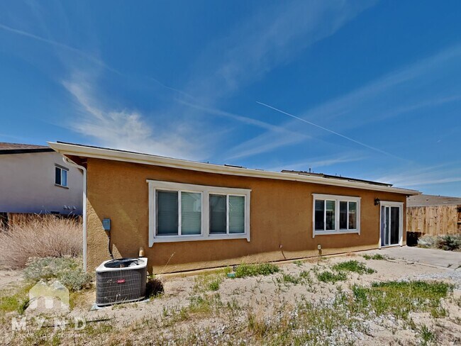 Building Photo - 14320 Loyola Dr