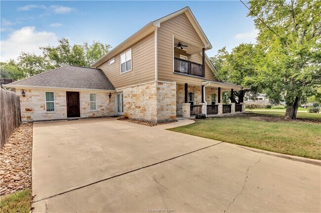 Building Photo - 1001 Welsh Ave