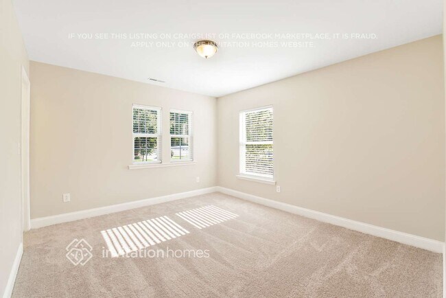 Building Photo - 13021 Blaze Manor Ln