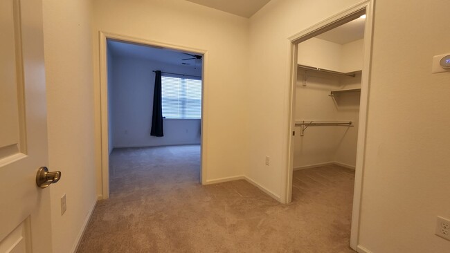 Building Photo - 4028 Trenwith Ln
