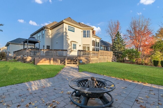 Building Photo - 4N550 School Rd