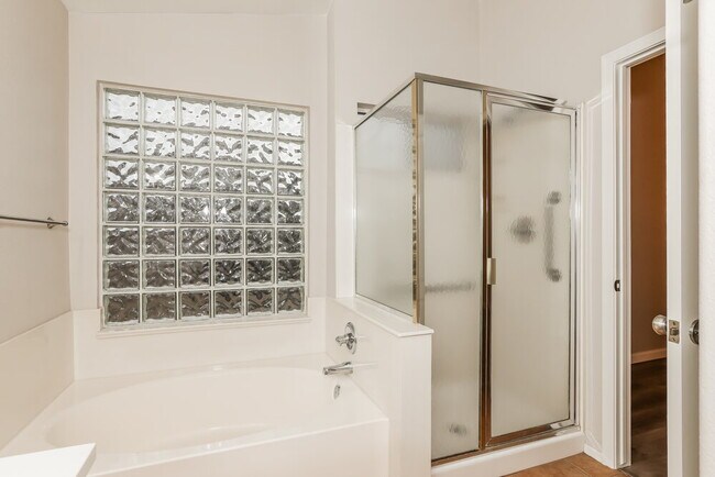 Building Photo - 15112 W Eureka Trail