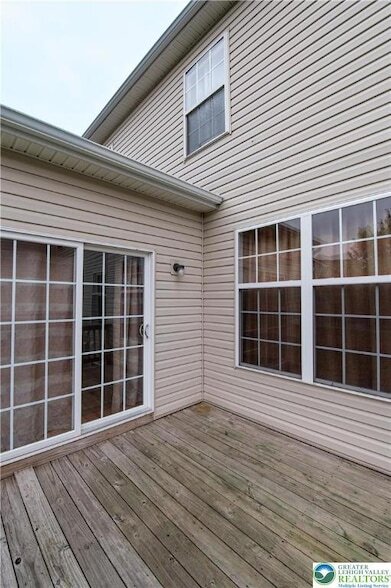 Building Photo - 5811 Fresh Meadow Dr