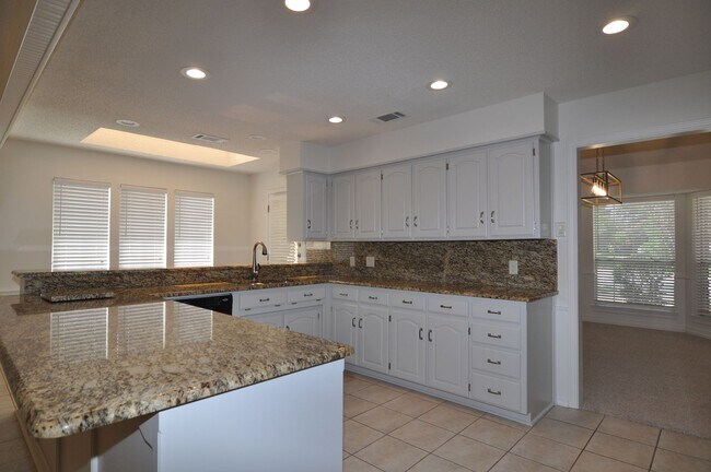 Building Photo - Great 4-2.5-2 in Colleyville, GCISD!