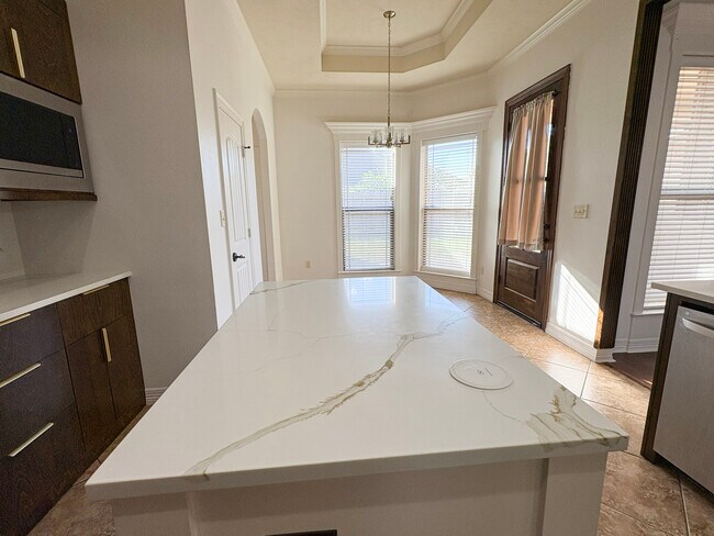 Building Photo - 3585 Canyon Ln