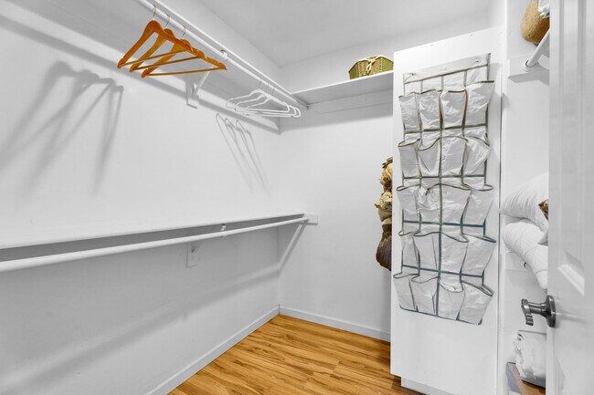 Building Photo - 52420 Avenida Juarez