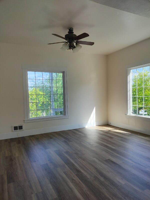 Building Photo - 205 State Ave