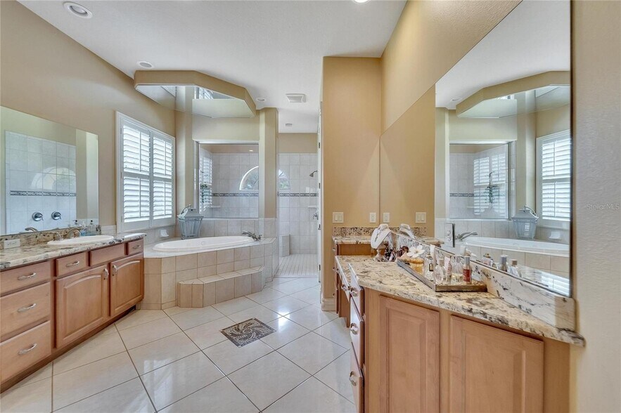 Building Photo - 2656 Wyndsor Oaks Way