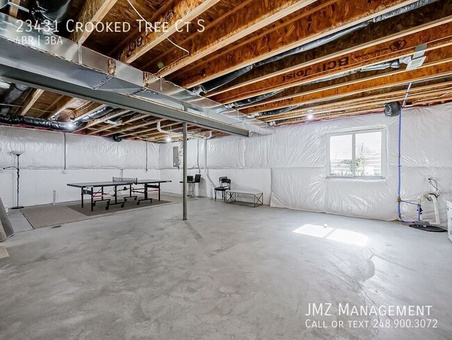 Building Photo - 23431 Crooked Tree Ct S