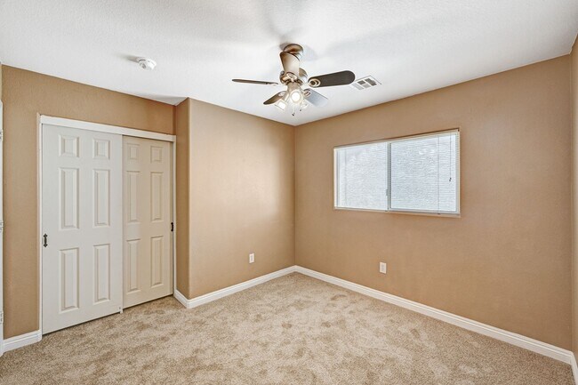 Building Photo - Quaint two-story home in a gated Las Vegas...