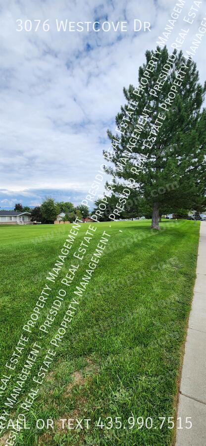 Building Photo - 3076 Westcove Dr