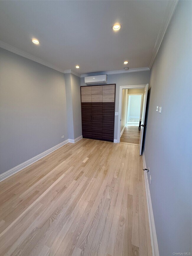 Building Photo - 78-68 84th St