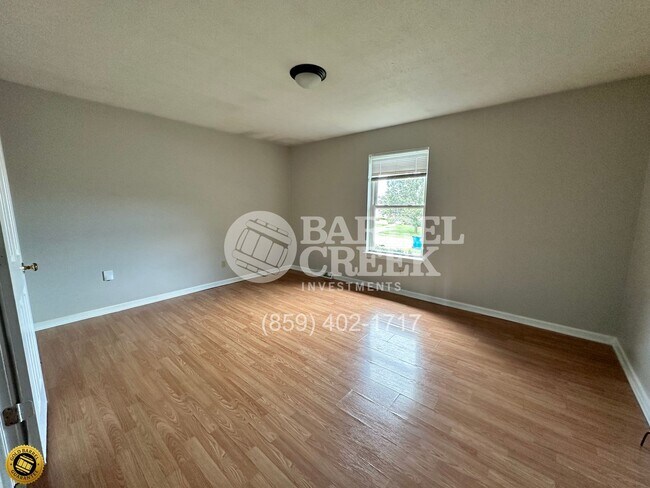 Building Photo - 520 Denmark Drive