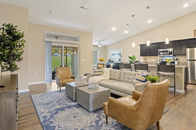 Beautiful, Open Floor Plans with Room to Entertain - Redwood Mansfield