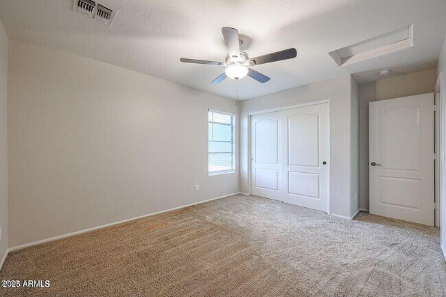 Building Photo - 16205 W Gibson Ln
