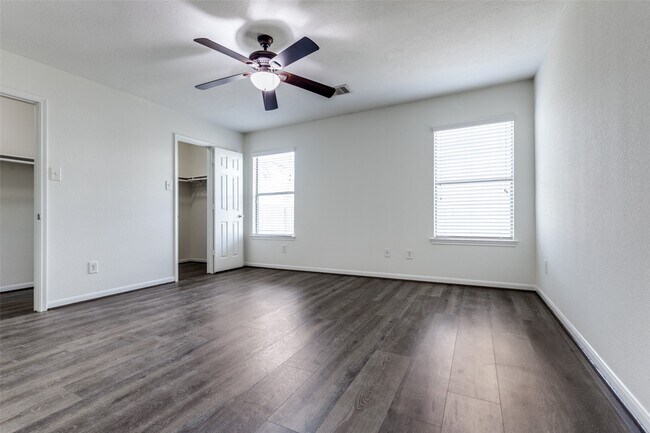 Building Photo - 29519 Legends Bluff Dr