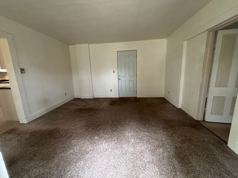 Building Photo - 4511 Puttor Dr