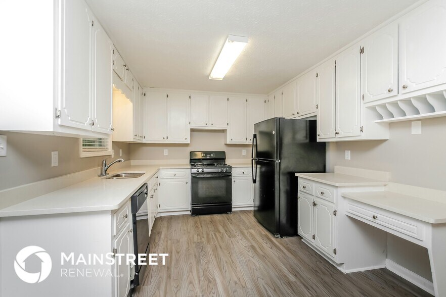 Building Photo - 4750 Spring Gate Dr
