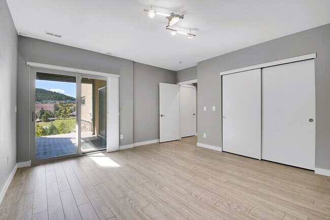 Building Photo - 28424 Tepees Way
