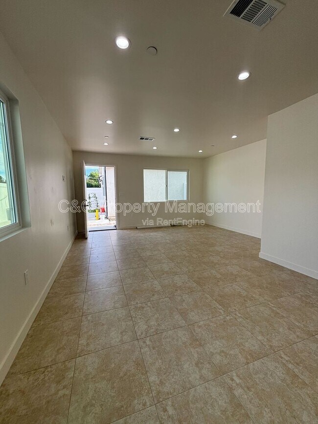 Building Photo - 18110 Gault St