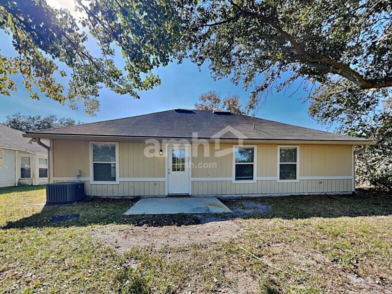 Building Photo - 2377 Companion Cir E