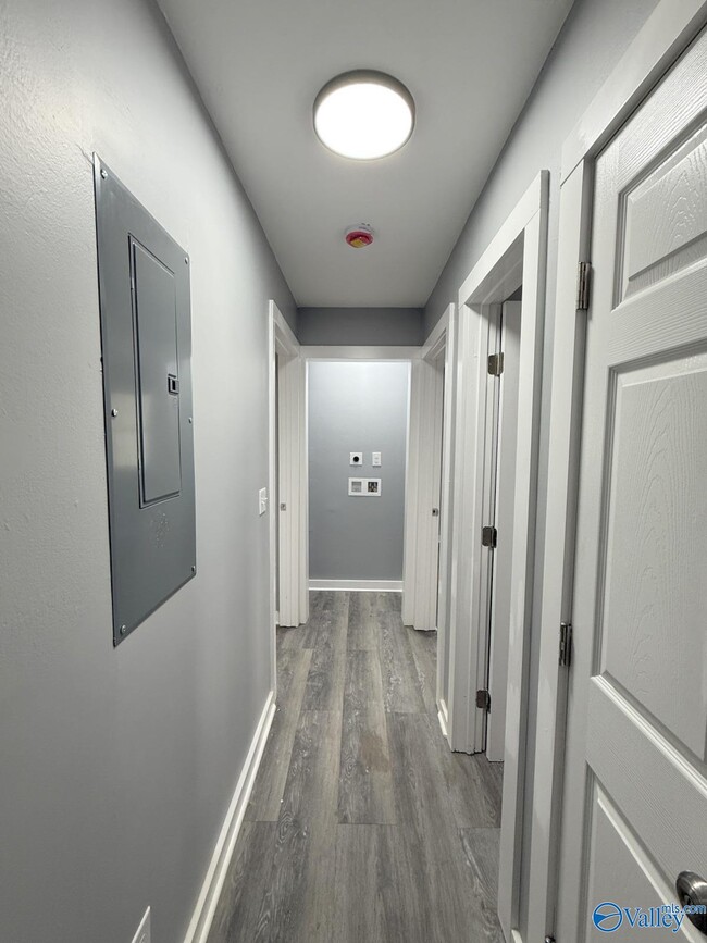 Building Photo - 3606 Mc Vay St SW