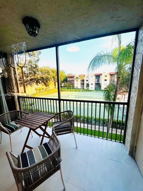 Building Photo - 10501 W Broward Blvd