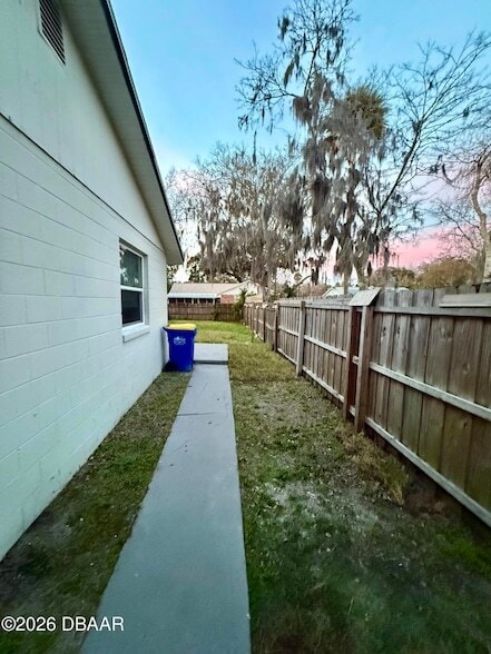 Building Photo - 139 Highland Ave