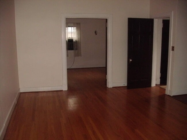 Building Photo - 2619 Jefferson Park Cir