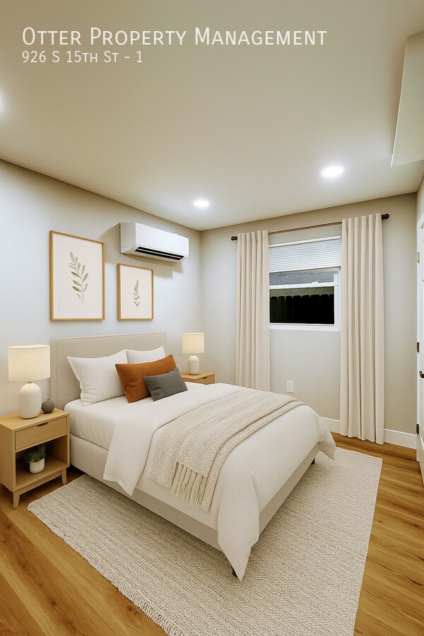 Primary Photo - 926 S 15th St